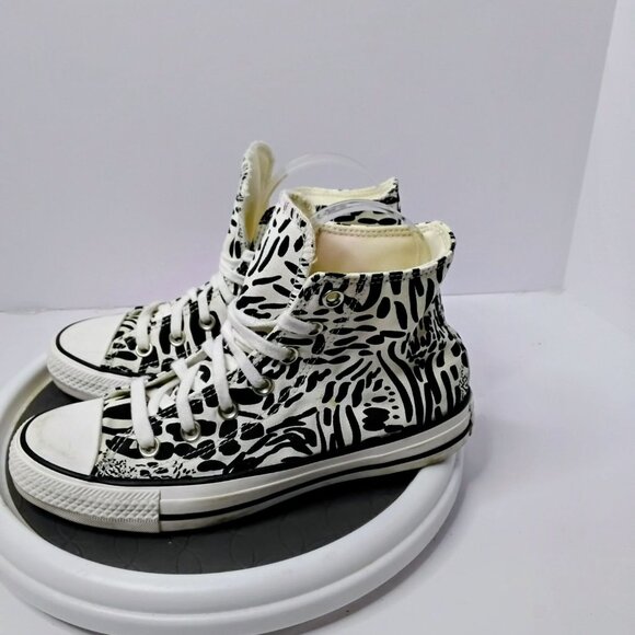 Converse Womens Zebra Print High Top Sneakers Size 7 US / 5 UK 37.5 EU Textile U - Picture 6 of 8